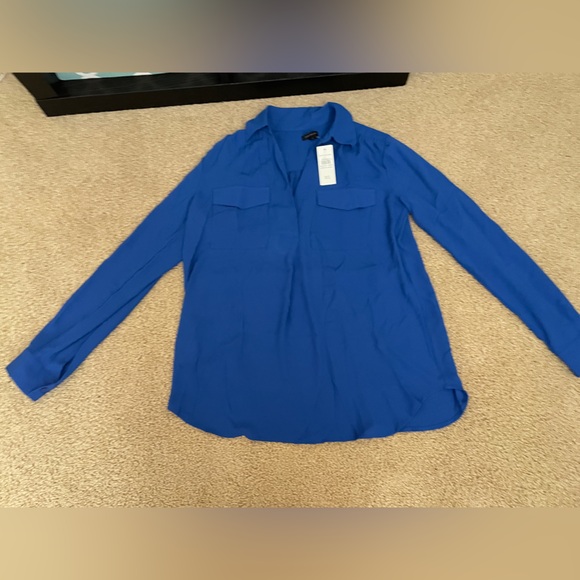 Ann Taylor essential camp shirt - Picture 2 of 3